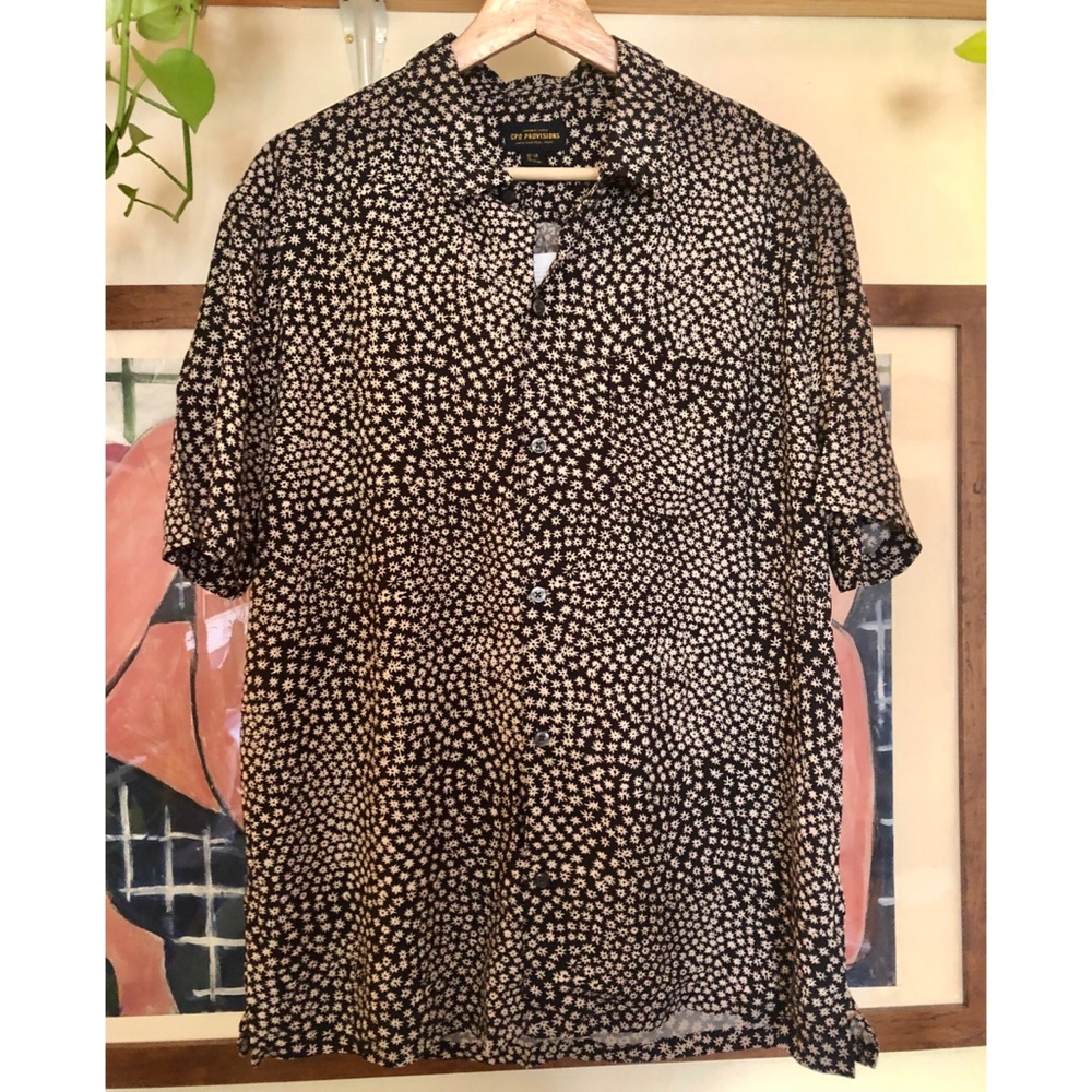 Urban Outfitters unisex short sleeve button up NWT